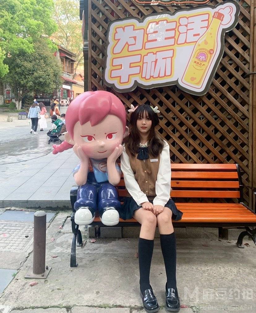 校园模特