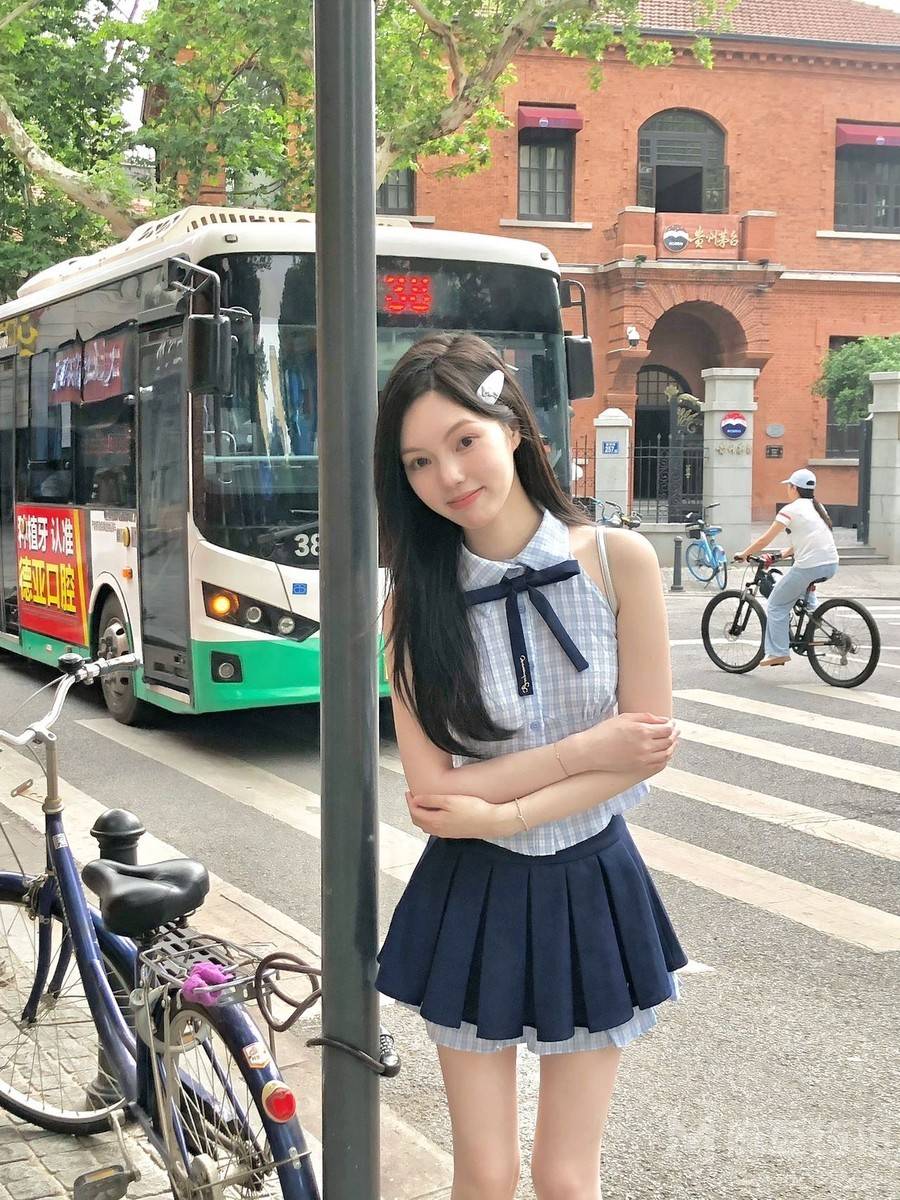 校园模特