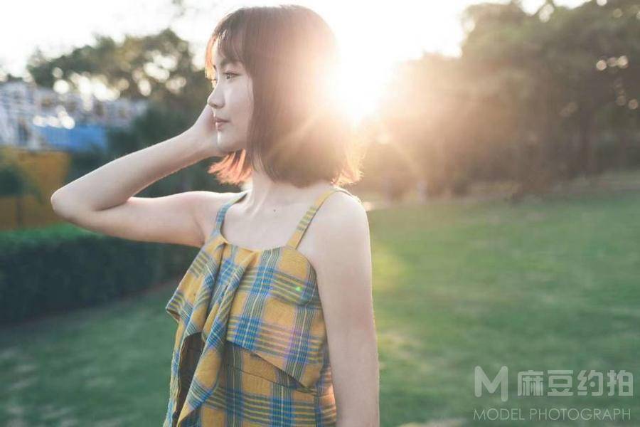 校园模特