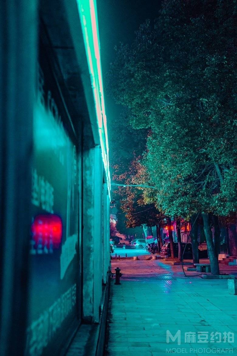 夜景模特
