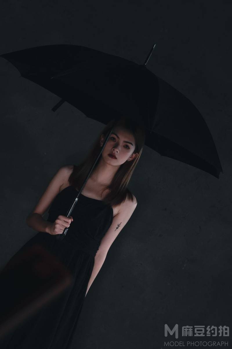 暗黑模特