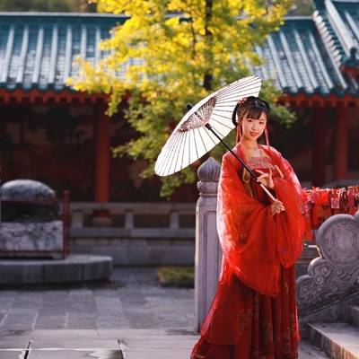 汉服模特