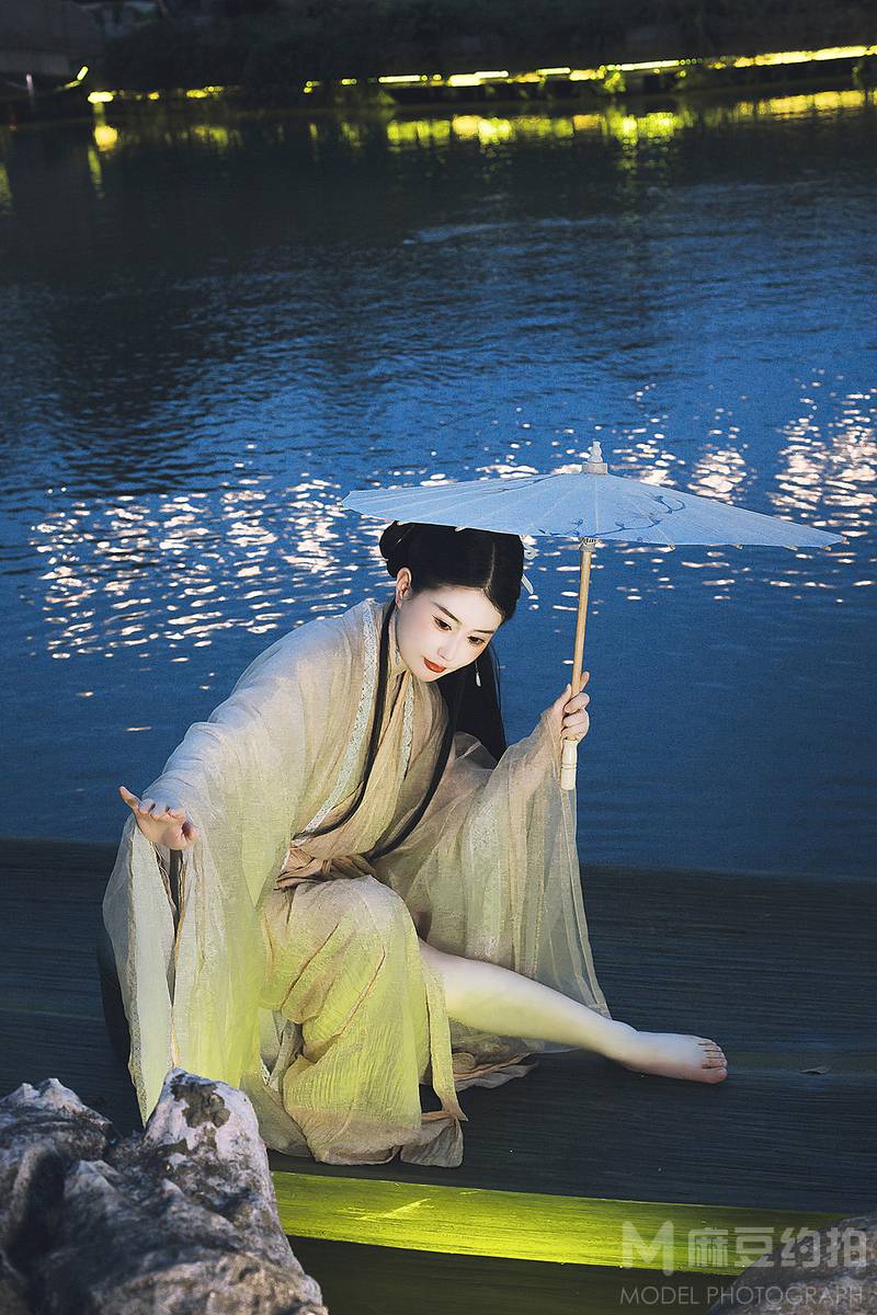 民国模特