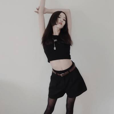 黑白模特
