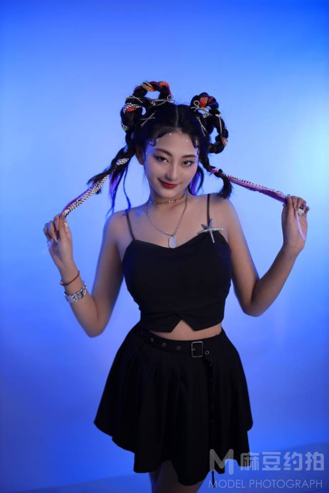 暗黑模特