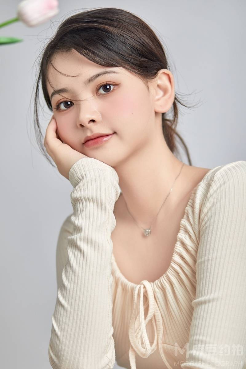 纪实模特