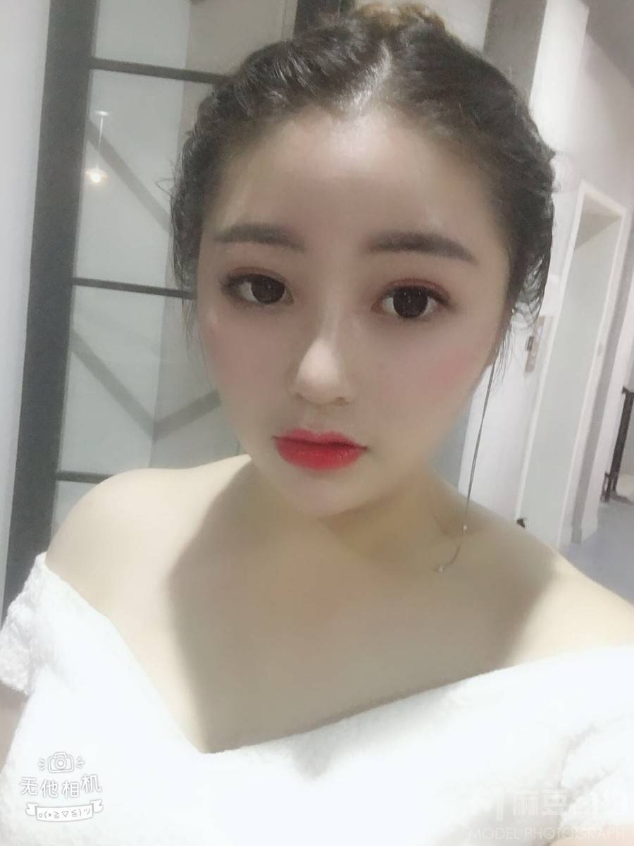 民国模特