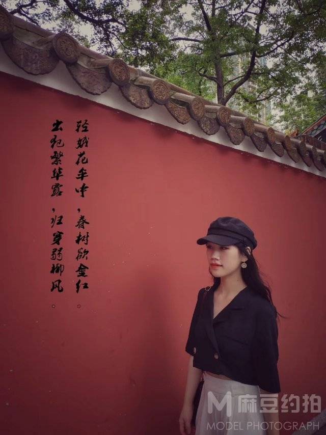 校园模特