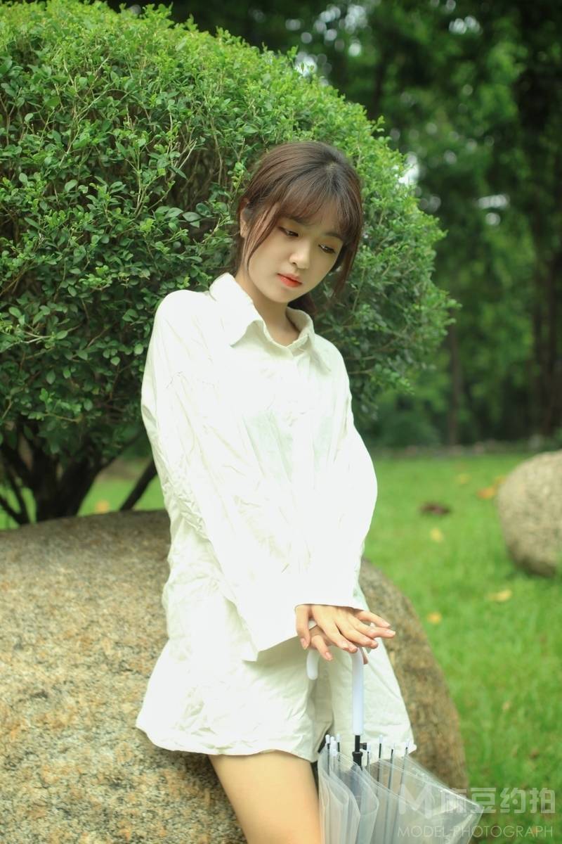 清新模特
