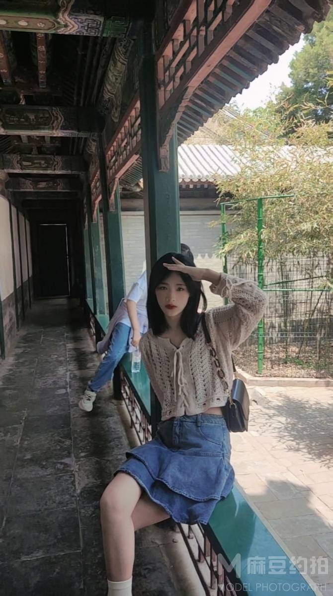清新模特