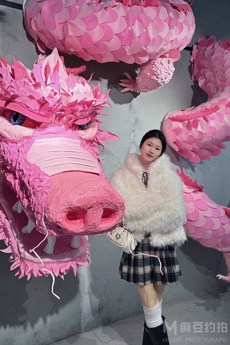 妆容模特