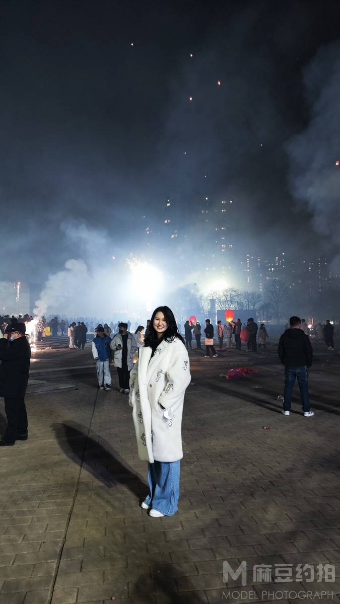 纪实模特