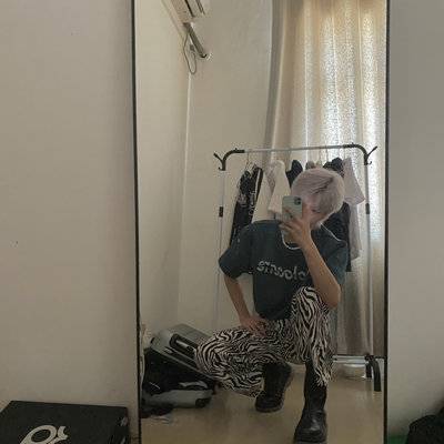 黑白模特
