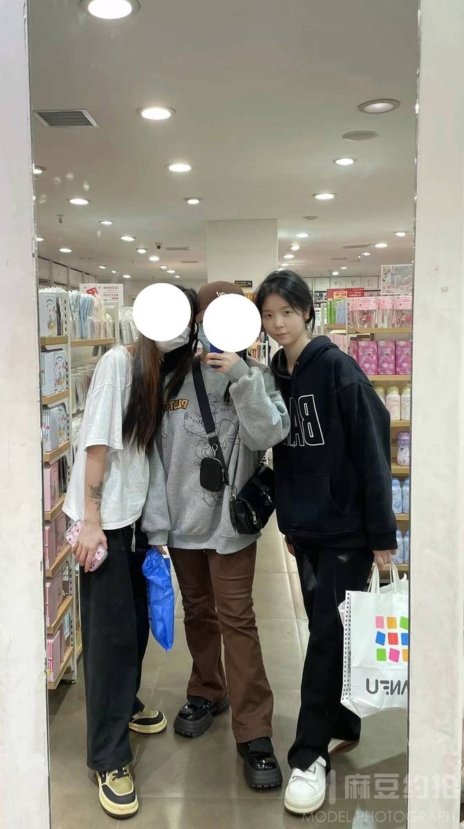 商务模特