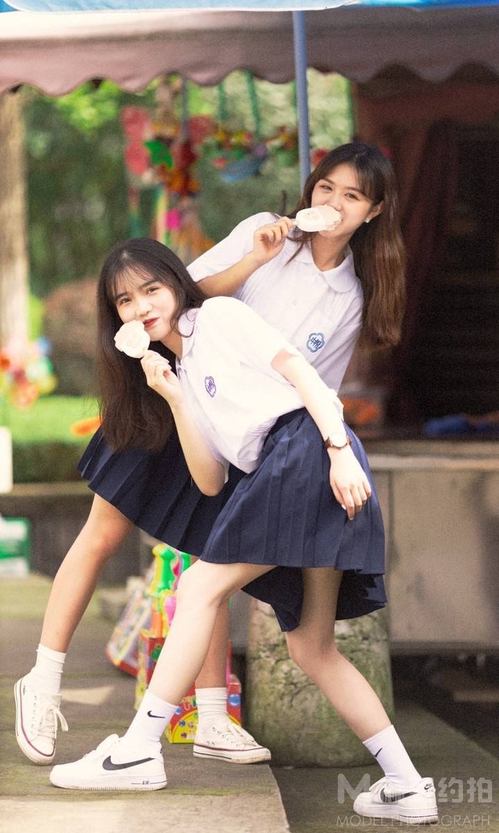 胶片模特