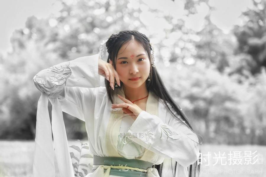 汉服模特