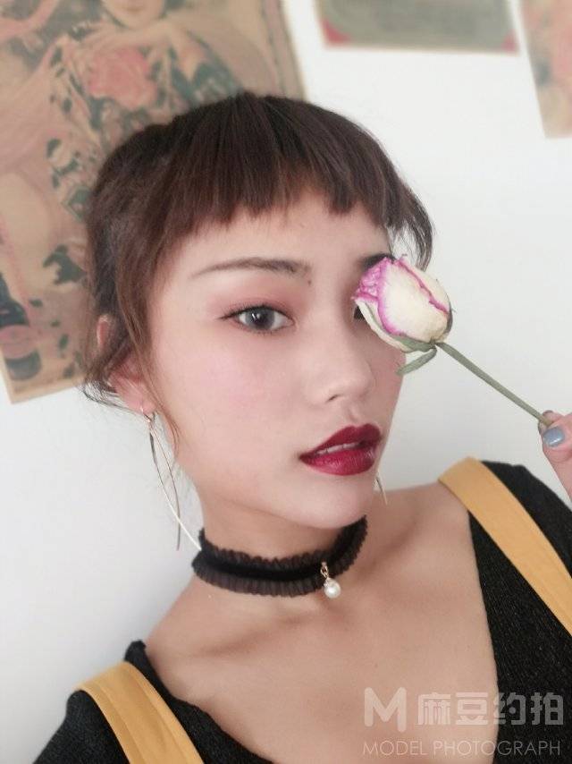 暗黑模特