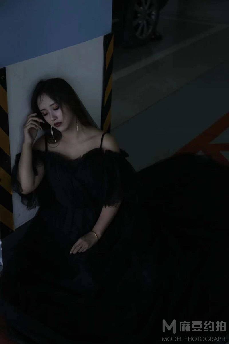 暗黑模特
