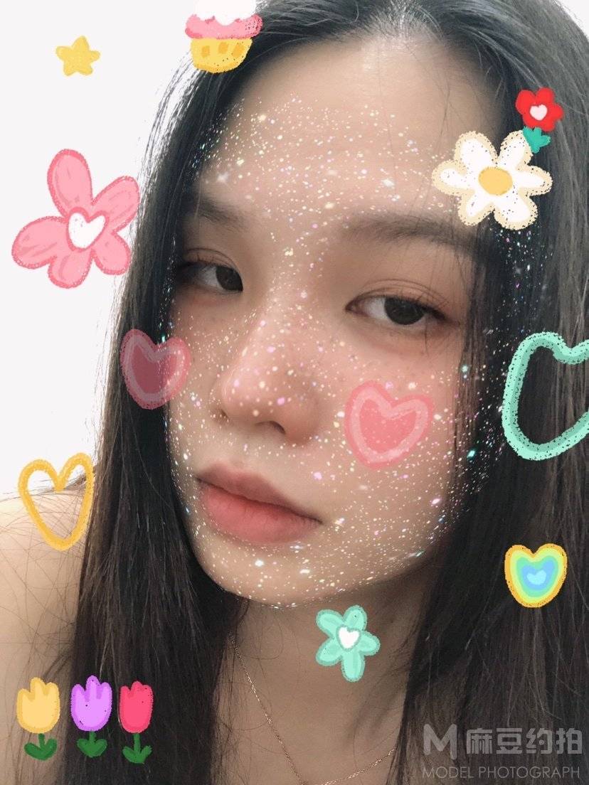 黑白模特