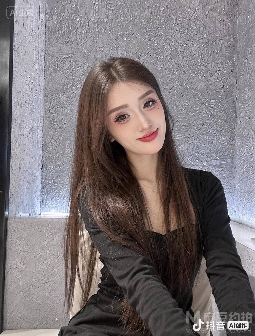 黑白模特