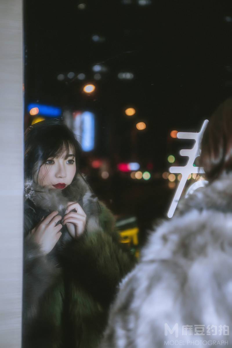 夜景模特