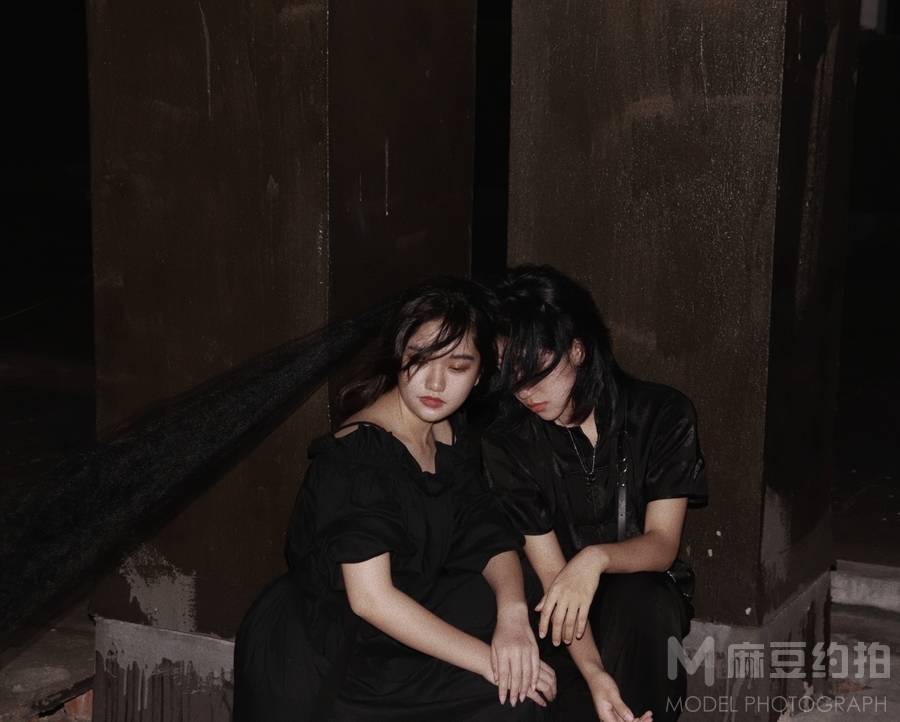 暗黑模特