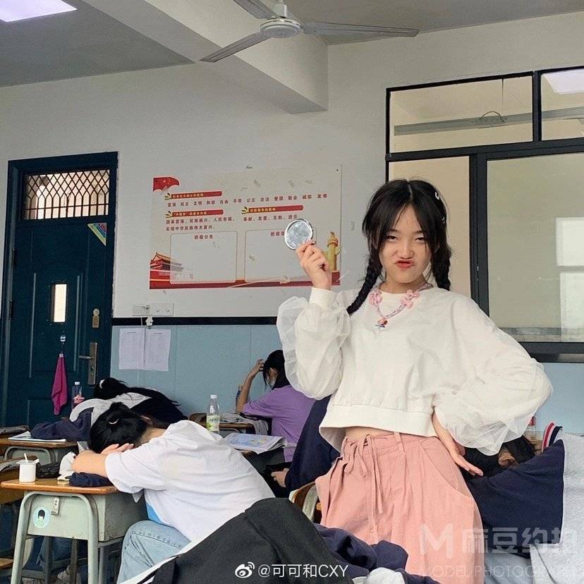 少女模特