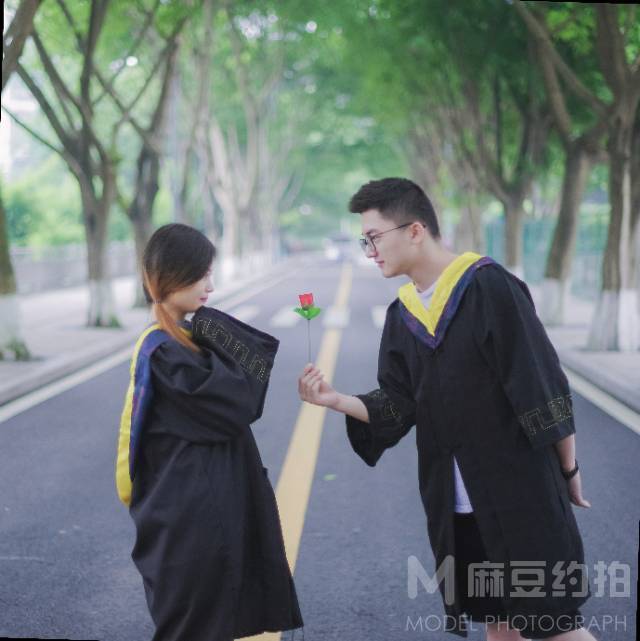 情侣模特