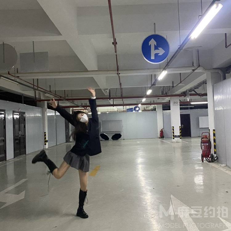 暗黑模特