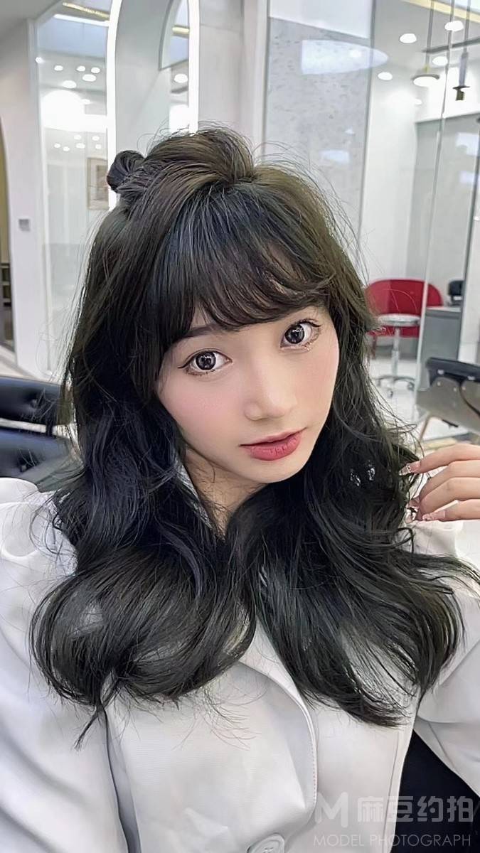 纪实模特