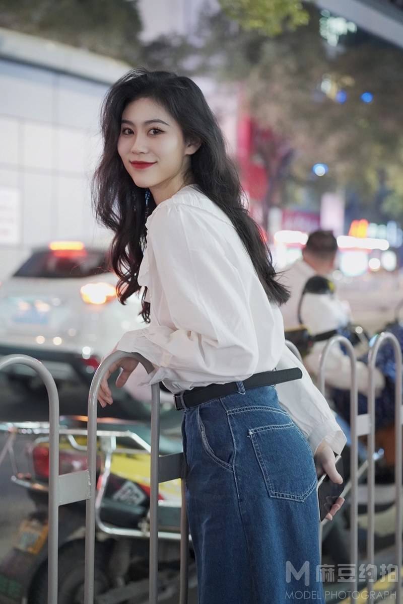 胶片模特