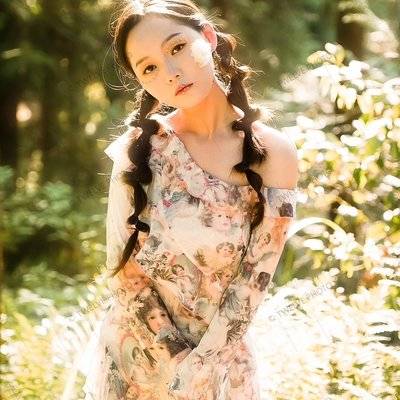 少女模特