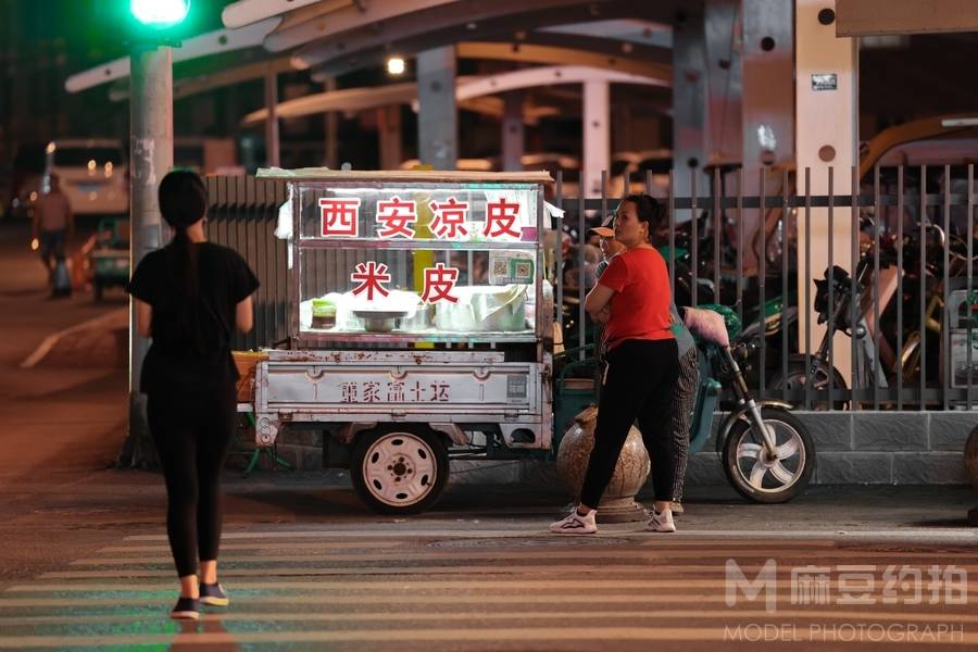 清新模特