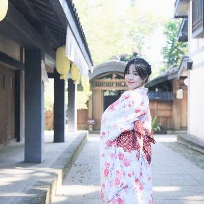 和服模特