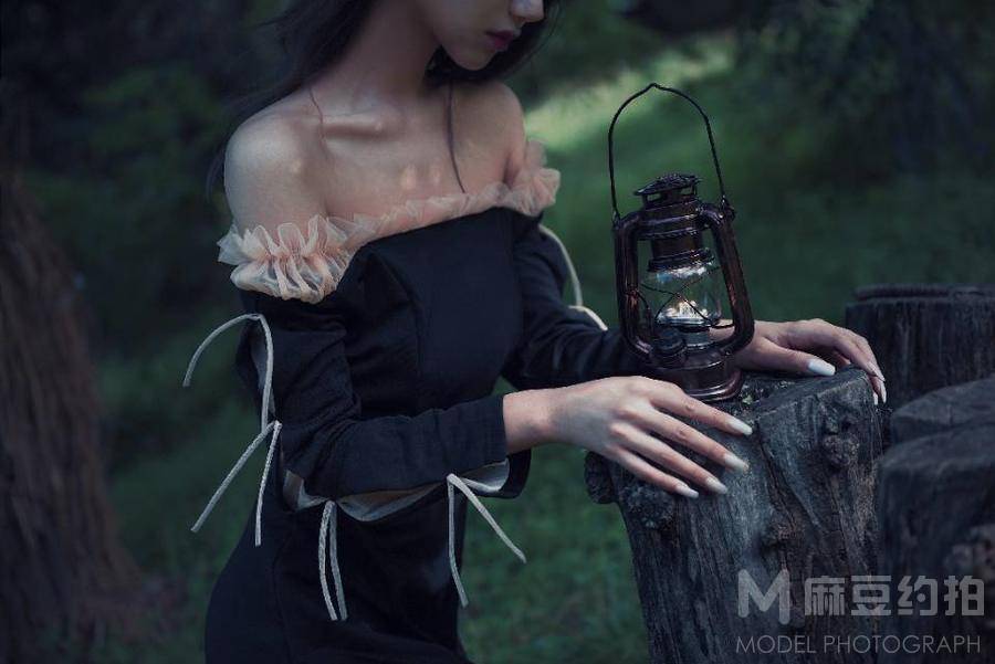 暗黑模特