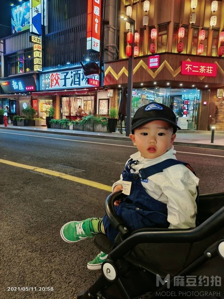 商务模特