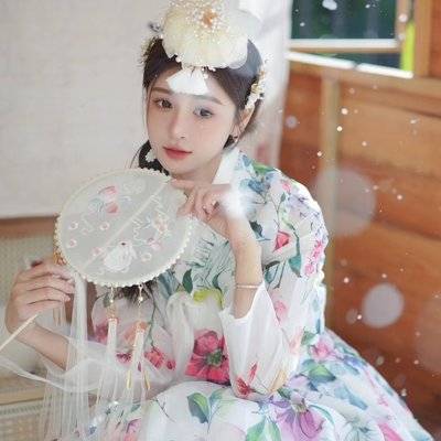 汉服模特