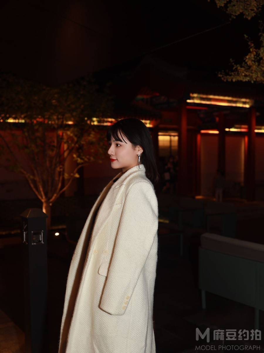 夜景模特