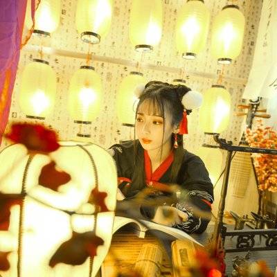 汉服模特