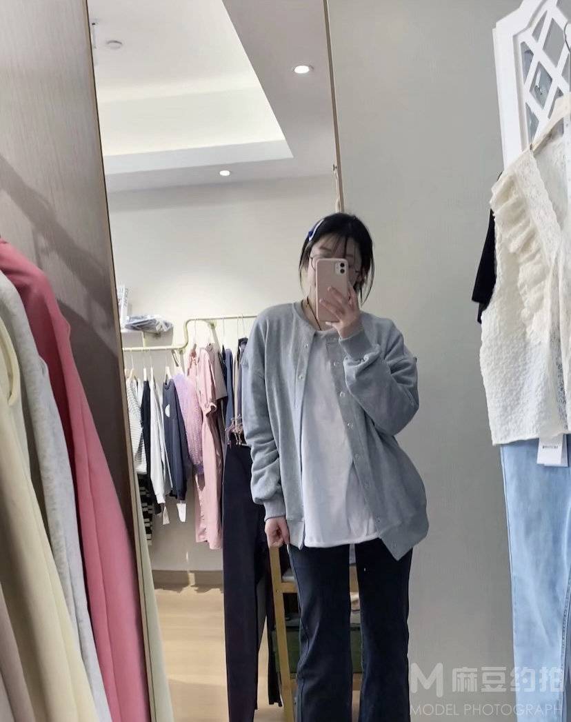 清新模特
