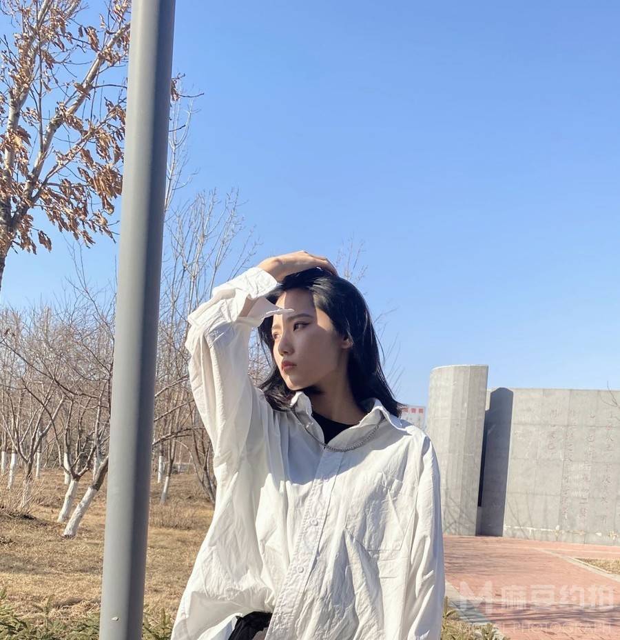 校园模特