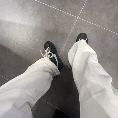 黑白模特