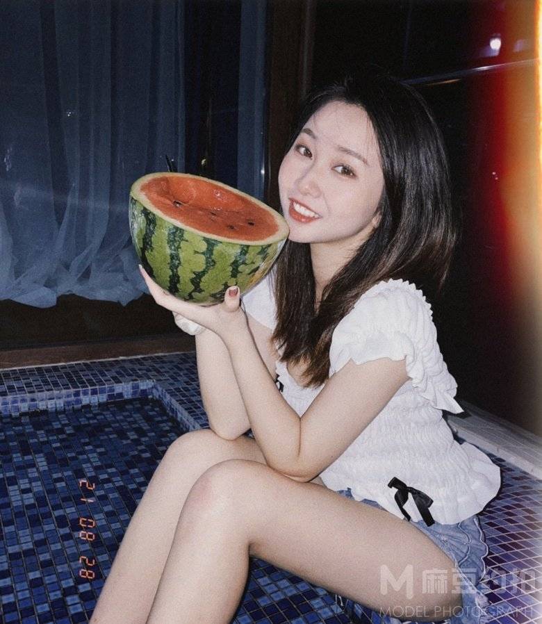校园模特