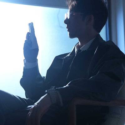 黑白模特