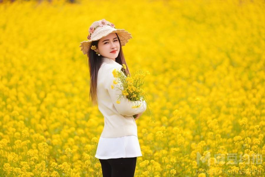 清新模特
