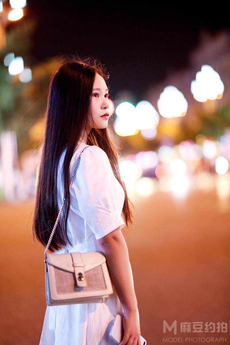 夜景模特