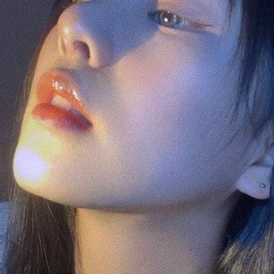 黑白模特
