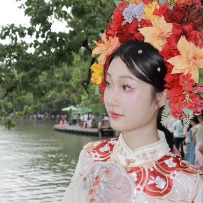 汉服模特