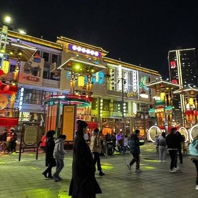 夜景模特