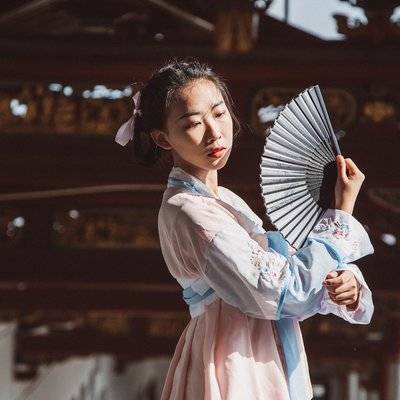 汉服模特